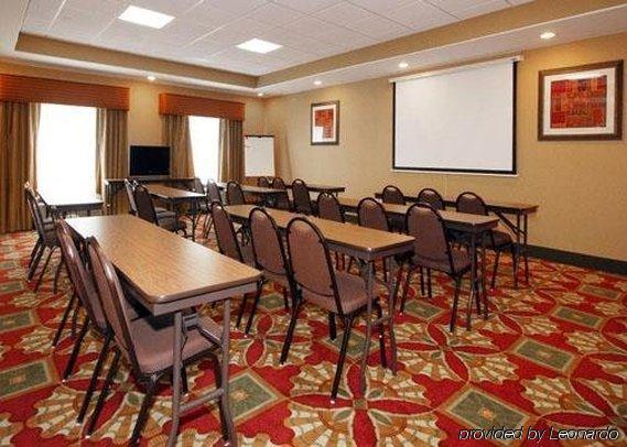 Spark By Hilton Houston Hobby Airport Facilities photo
